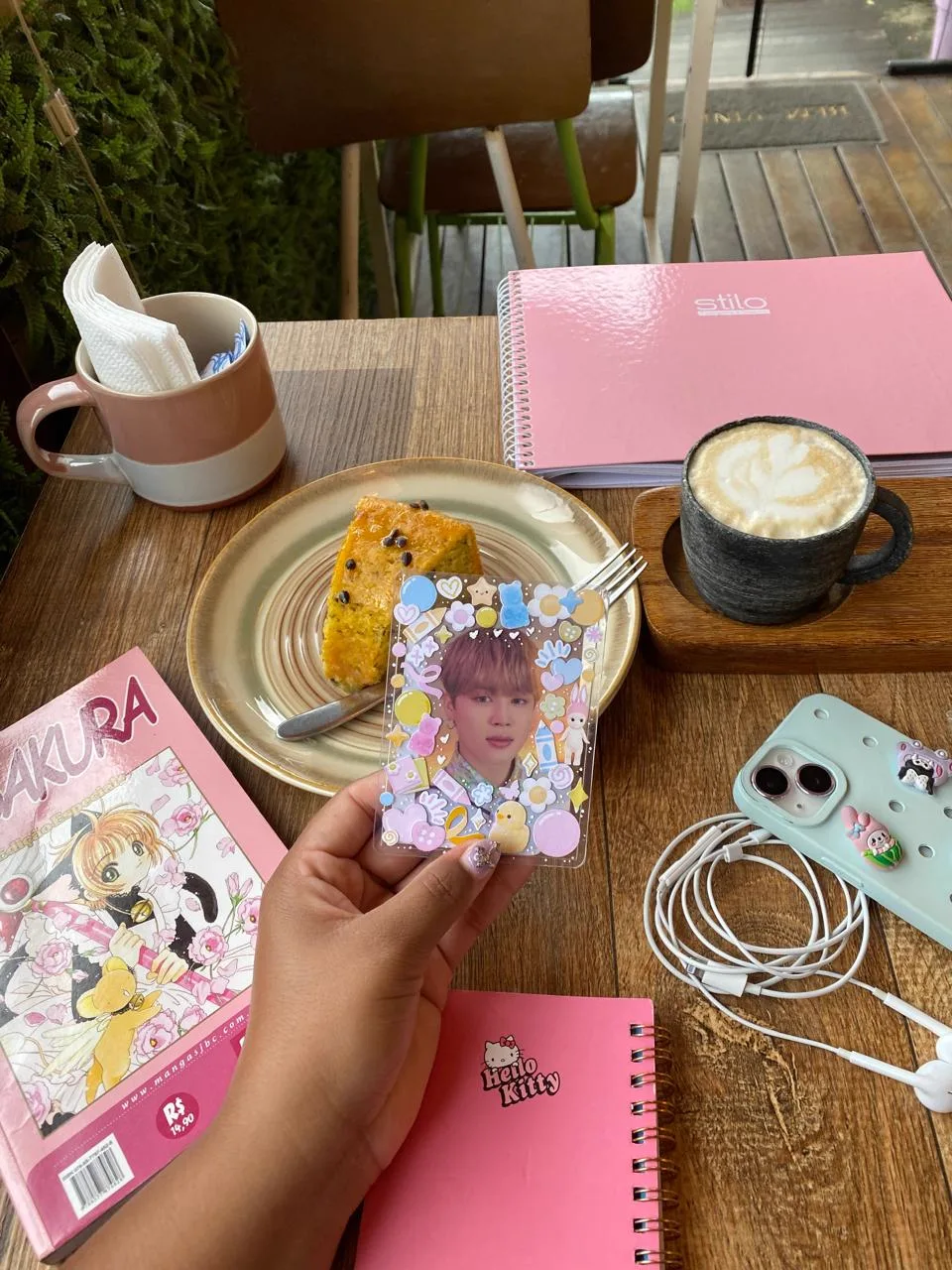 Café e caderno